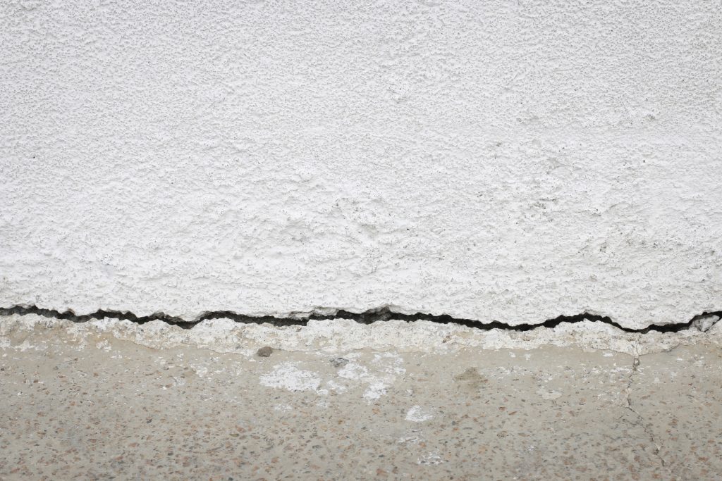 foundation crack repair